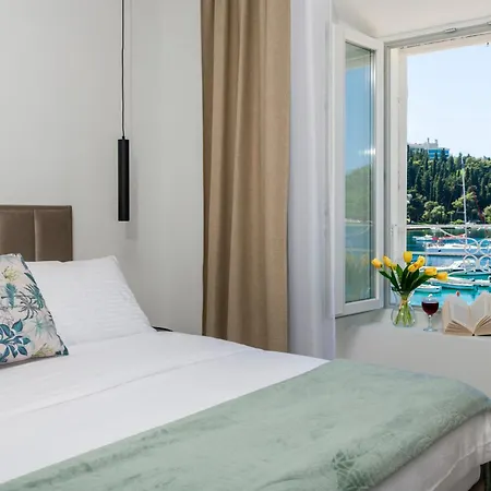La Porta 3,seaview In The Center Apartment